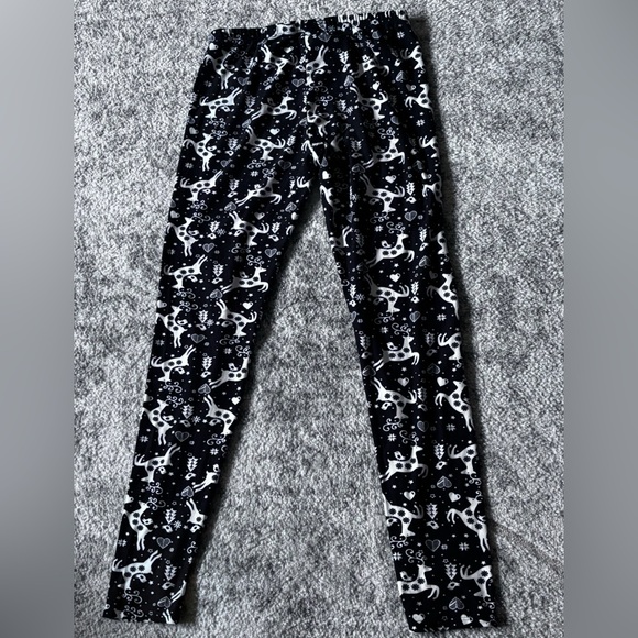 Bundle of 2 pairs of cotton Kohls Christmas Patterned Leggings : Size Large EUC! - Picture 4 of 5